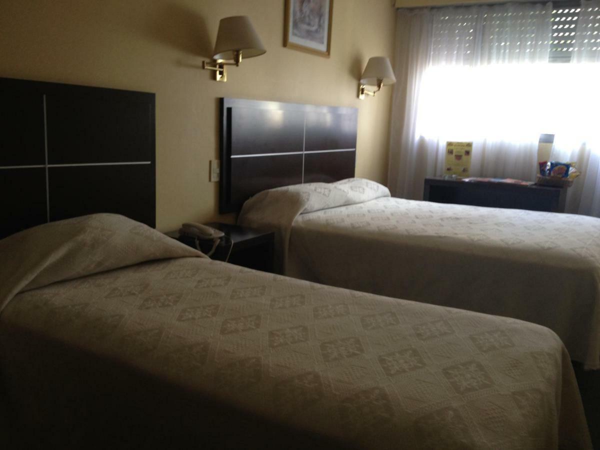 Hotel Europa Montevideo Bagian luar foto